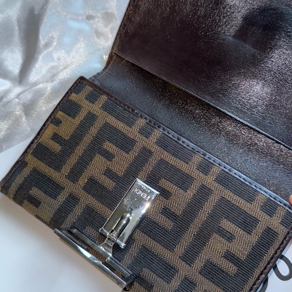 FENDI Vintage 90s Zucca Print Fendi Wallet - Picture 6 of 15
